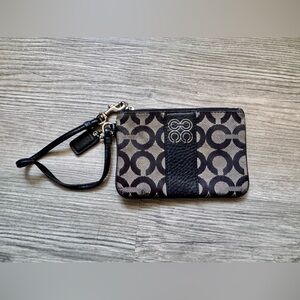 Coach Signature Black Grey Silver Tone Wristlet Wallet Bag Clutch Logo Print